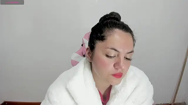 Anal Milky Momma online show from January 16, 2025, 10:44 pm