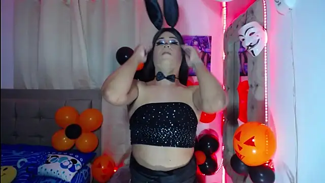 Snapshot of TRANSCATALINA chatting on October 31, 2025, 12:55 am TRANSCATALINA online show from October 31, 2025, 12:55 am