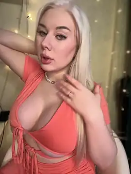 LaraHollywood online show from February 1, 2025, 2:37 am