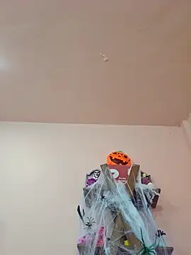 DORYY online show from October 29, 2025, 8:54 pm