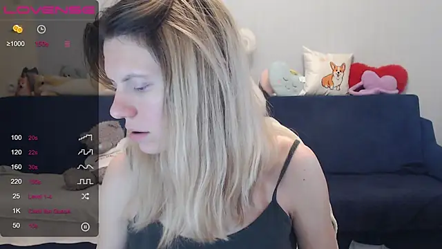 Snapshot of night_is_dark chatting on December 14, 2024, 7:57 pm night is dark online show from December 14, 2024, 7:57 pm