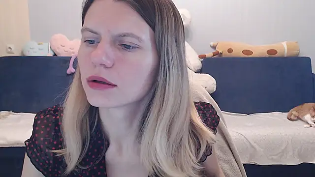 Snapshot of night_is_dark chatting on November 30, 2025, 6:23 pm night is dark online show from November 30, 2025, 6:23 pm