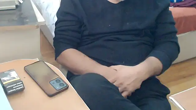 LiONTURK online show from October 16, 2025, 10:27 am