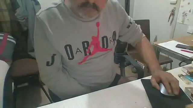 LiONTURK online show from February 24, 2026, 8:40 pm