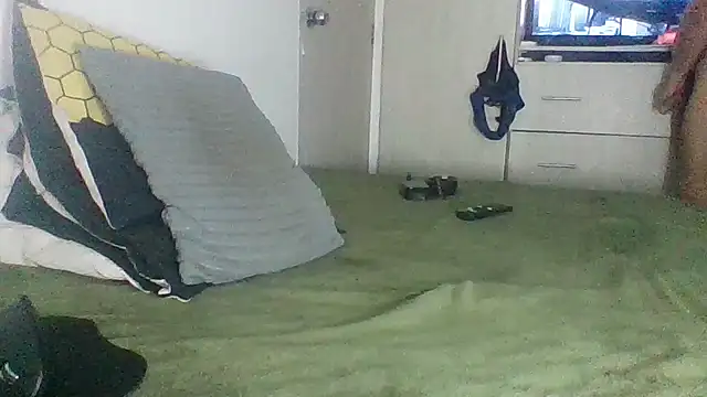 Snapshot of DaltonDirtyx chatting on November 6, 2025, 1:39 am DaltonDirtyx online show from November 6, 2025, 1:39 am