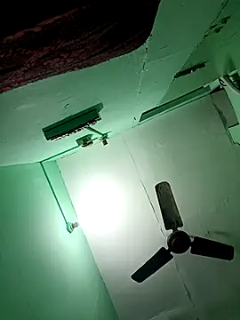 Snapshot of rocky301m chatting on November 28, 2025, 6:54 pm rocky301m online show from November 28, 2025, 6:54 pm