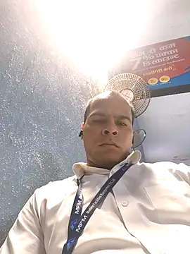 Vickyrajput009 online show from January 13, 2026, 11:54 pm