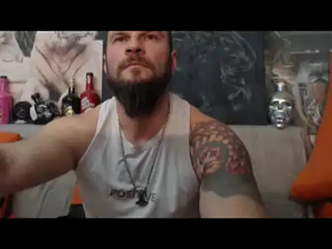 Snapshot of viking_30 chatting on February 10, 2025, 8:00 pm viking 30 online show from February 10, 2025, 8:00 pm