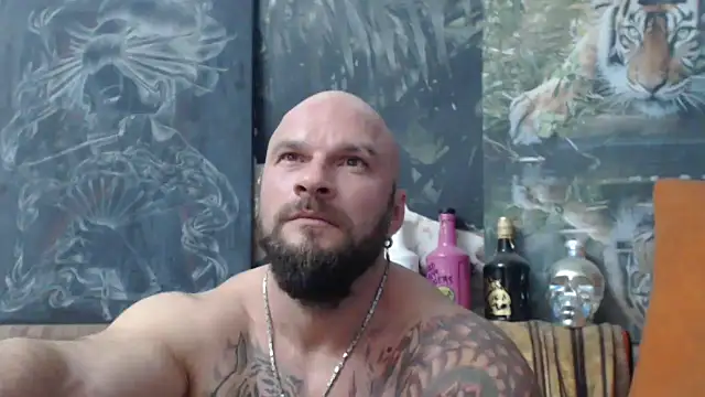 Snapshot of viking_30 chatting on October 10, 2025, 7:24 pm viking 30 online show from October 10, 2025, 7:24 pm