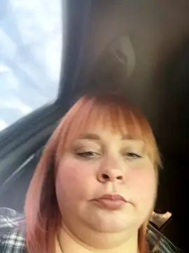 Model9798 online show from September 17, 2025, 5:53 am