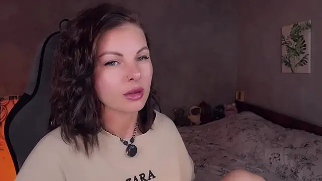 Snapshot of Your_Sweet_Lilu chatting on August 7, 2026, 11:12 am Your Sweet Lilu online show from August 7, 2026, 11:12 am
