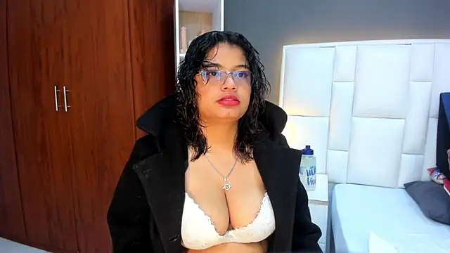 yeral2017 online show from February 19, 2026, 1:29 pm