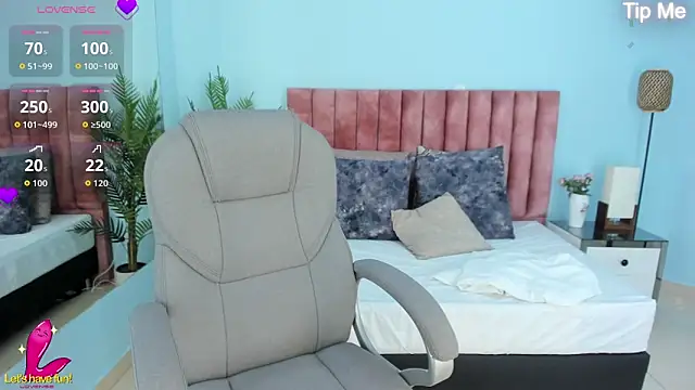 tati saldarriaga online show from March 16, 2026, 5:39 pm