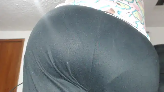 Snapshot of prettyangelsquirt chatting on February 11, 2025, 3:29 pm prettyangelsquirt online show from February 11, 2025, 3:29 pm