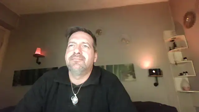 matrikes1 online show from December 12, 2024, 9:37 pm