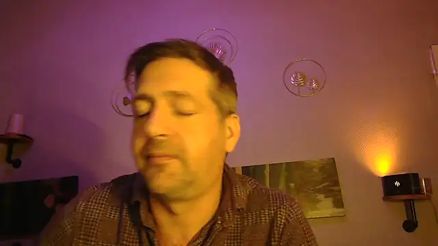 matrikes1 online show from December 15, 2024, 4:37 pm