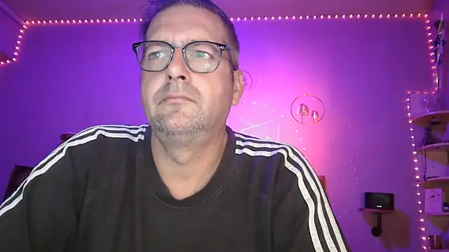 matrikes1 online show from November 7, 2025, 7:25 pm