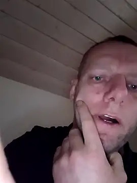 Kw8585kw online show from January 17, 2026, 3:17 pm