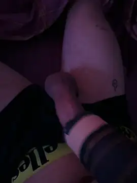 Giannis9806 online show from March 5, 2025, 1:21 am