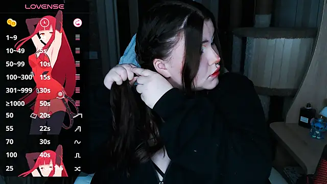 Snapshot of Mini_Mo chatting on October 27, 2025, 10:19 am Mini Mo online show from October 27, 2025, 10:19 am