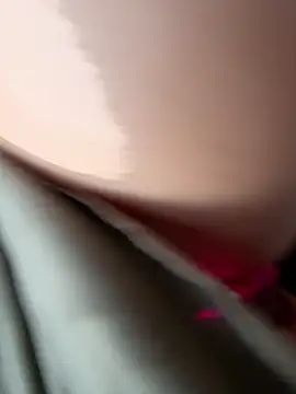 Wet  Bunny online show from June 5, 2026, 6:52 am