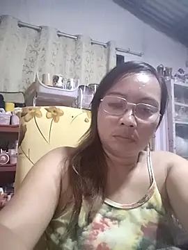 Snapshot of asianwet4u chatting on March 2, 2025, 1:49 pm asianwet4u online show from March 2, 2025, 1:49 pm