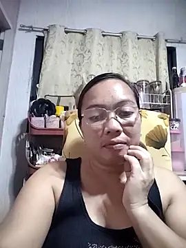 Snapshot of asianwet4u chatting on March 21, 2025, 11:01 am asianwet4u online show from March 21, 2025, 11:01 am