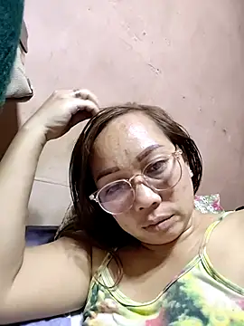 Snapshot of asianwet4u chatting on September 9, 2025, 3:22 pm asianwet4u online show from September 9, 2025, 3:22 pm