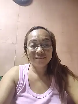 Snapshot of asianwet4u chatting on October 19, 2025, 12:11 am asianwet4u online show from October 19, 2025, 12:11 am