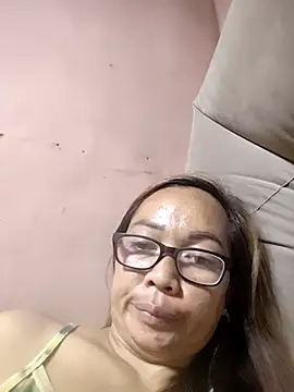 asianwet4u online show from December 5, 2025, 3:41 pm