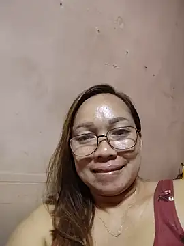asianwet4u online show from May 18, 2026, 3:07 pm