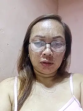 asianwet4u online show from May 29, 2026, 5:11 pm