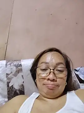 asianwet4u online show from June 1, 2026, 5:53 am