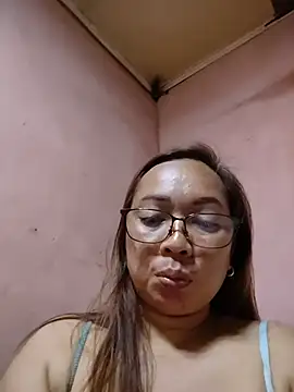 asianwet4u online show from June 2, 2026, 4:42 pm