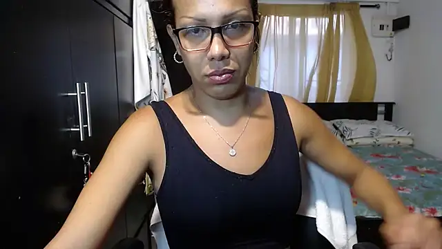 Snapshot of sensual_nataliee chatting on February 19, 2025, 9:58 pm sensual nataliee online show from February 19, 2025, 9:58 pm