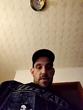 Snapshot of Codymc89 chatting on October 17, 2025, 8:33 pm Codymc89 online show from October 17, 2025, 8:33 pm