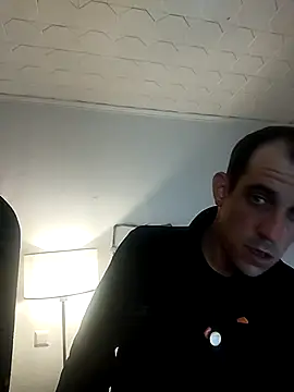 Snapshot of Codymc89 chatting on December 2, 2025, 3:34 am Codymc89 online show from December 2, 2025, 3:34 am