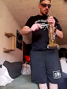 Codymc89 online show from March 4, 2026, 1:50 pm