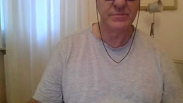 ANONIMO7735 online show from September 13, 2025, 5:07 am