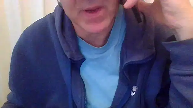 ANONIMO7735 online show from January 7, 2026, 6:32 pm