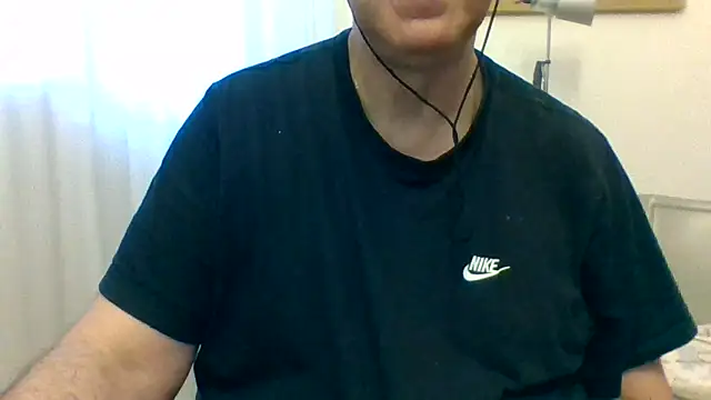ANONIMO7735 online show from May 12, 2026, 4:31 am