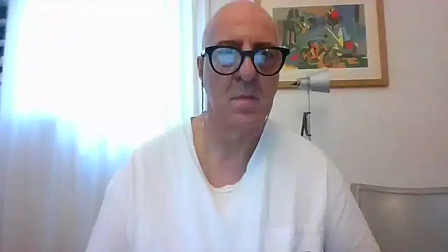 ANONIMO7735 online show from June 15, 2026, 10:17 am