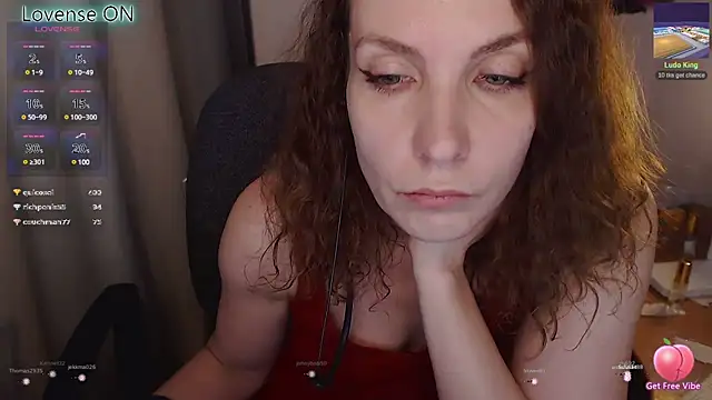 Snapshot of JohansonKatie chatting on March 9, 2025, 6:17 am JohansonKatie online show from March 9, 2025, 6:17 am