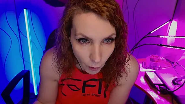 JohansonKatie online show from January 17, 2026, 4:17 am