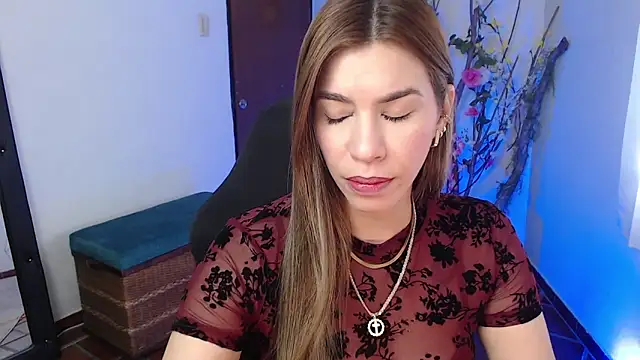 Snapshot of ms_sofia_x chatting on June 15, 2026, 3:25 pm ms sofia x online show from June 15, 2026, 3:25 pm
