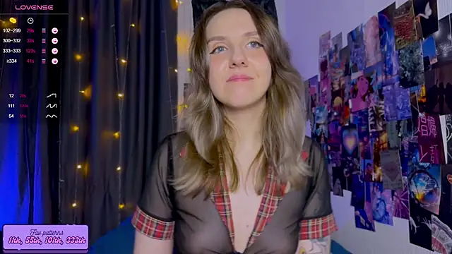 HotaruTomo online show from September 23, 2025, 3:31 am