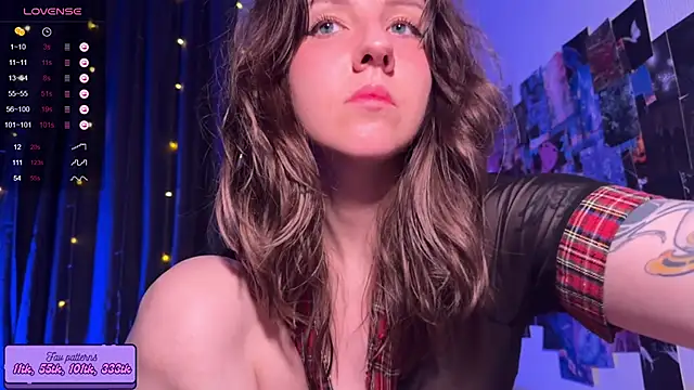 HotaruTomo online show from November 8, 2025, 12:00 am