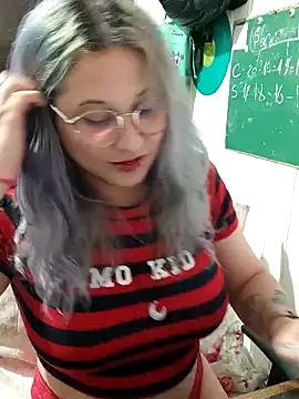 ElfGrey online show from December 17, 2024, 2:33 am