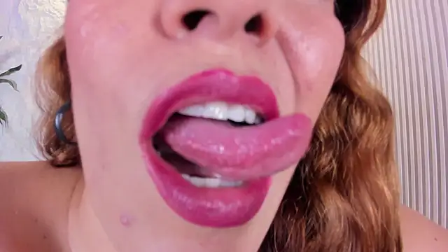 naughty flower18 online show from June 12, 2026, 7:13 pm