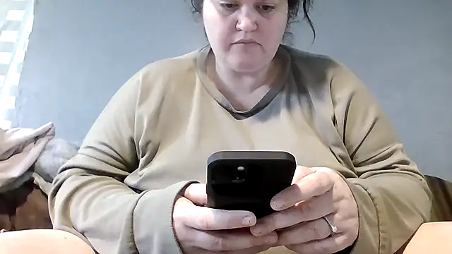 Snapshot of Oklahoma_Horny_Wife chatting on April 10, 2026, 3:17 pm Oklahoma Horny Wife online show from April 10, 2026, 3:17 pm